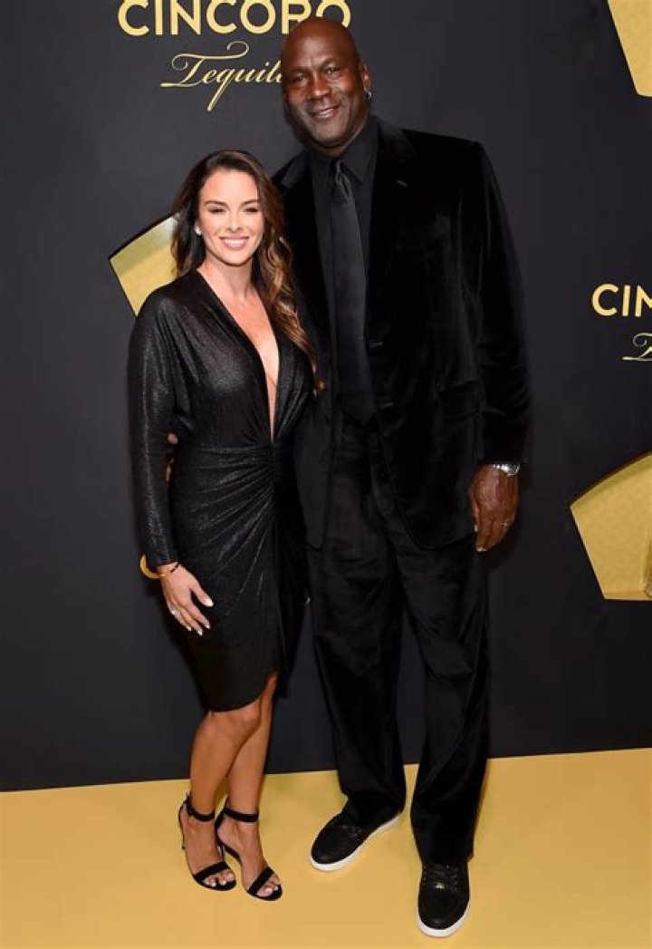 Michael Jordan and Yvette Prieto: Expecting! ·